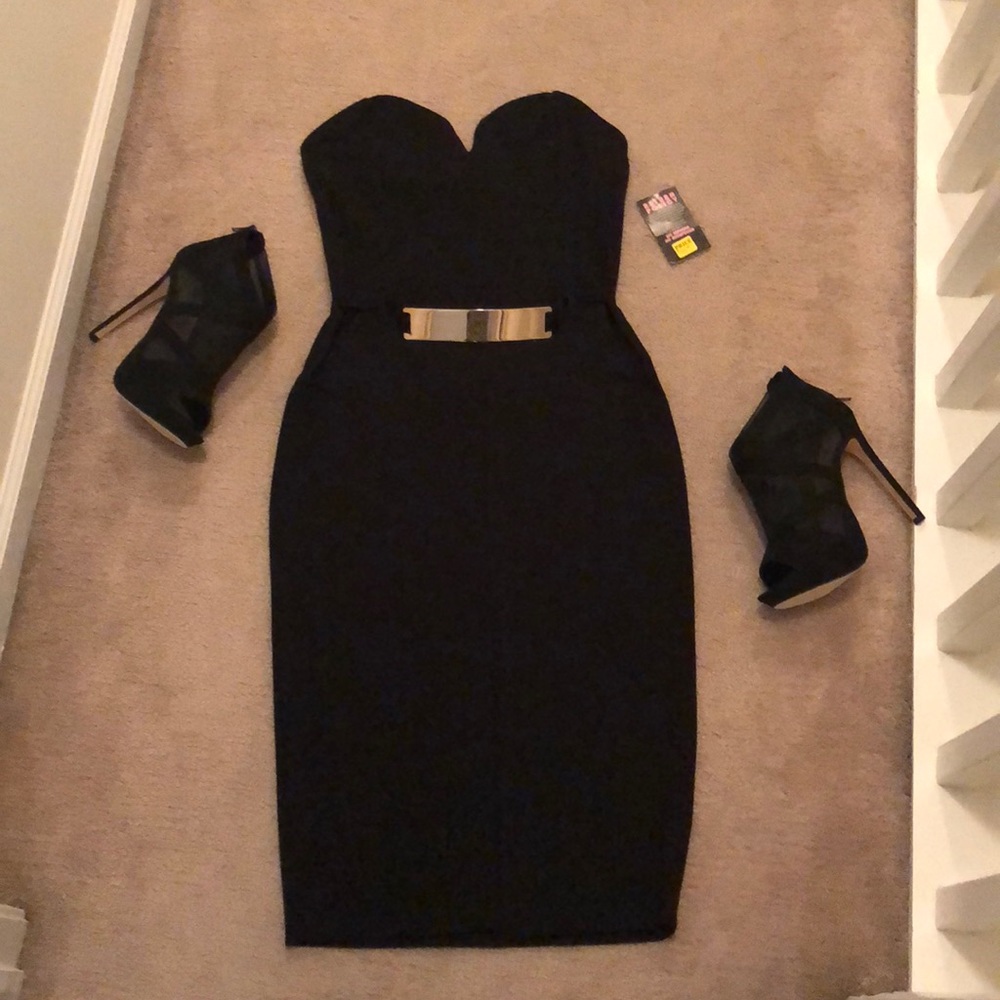 Black Strapless Midi Dress. Size L (fits M)